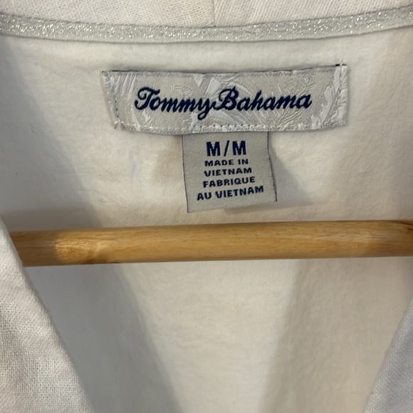 Women’s Medium Tommy Bahama Shift Dress - Picture 2 of 3